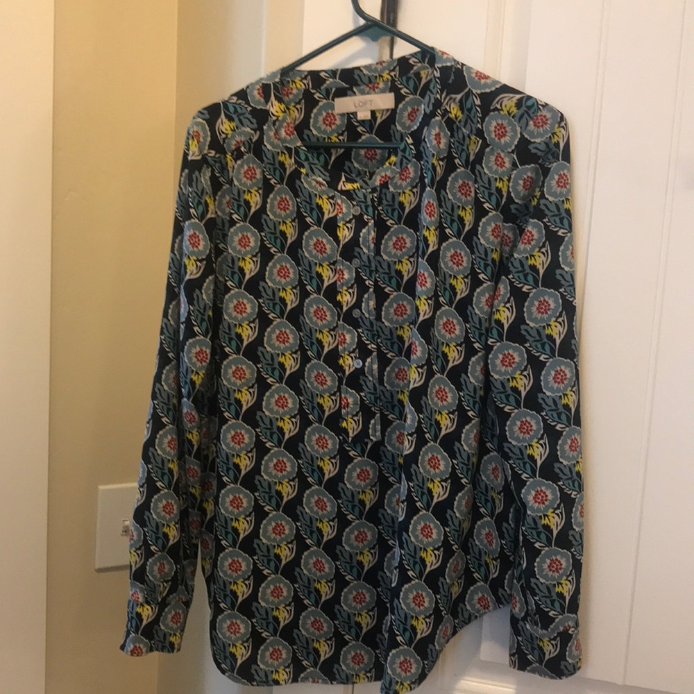 Ann taylor loft button down blouse